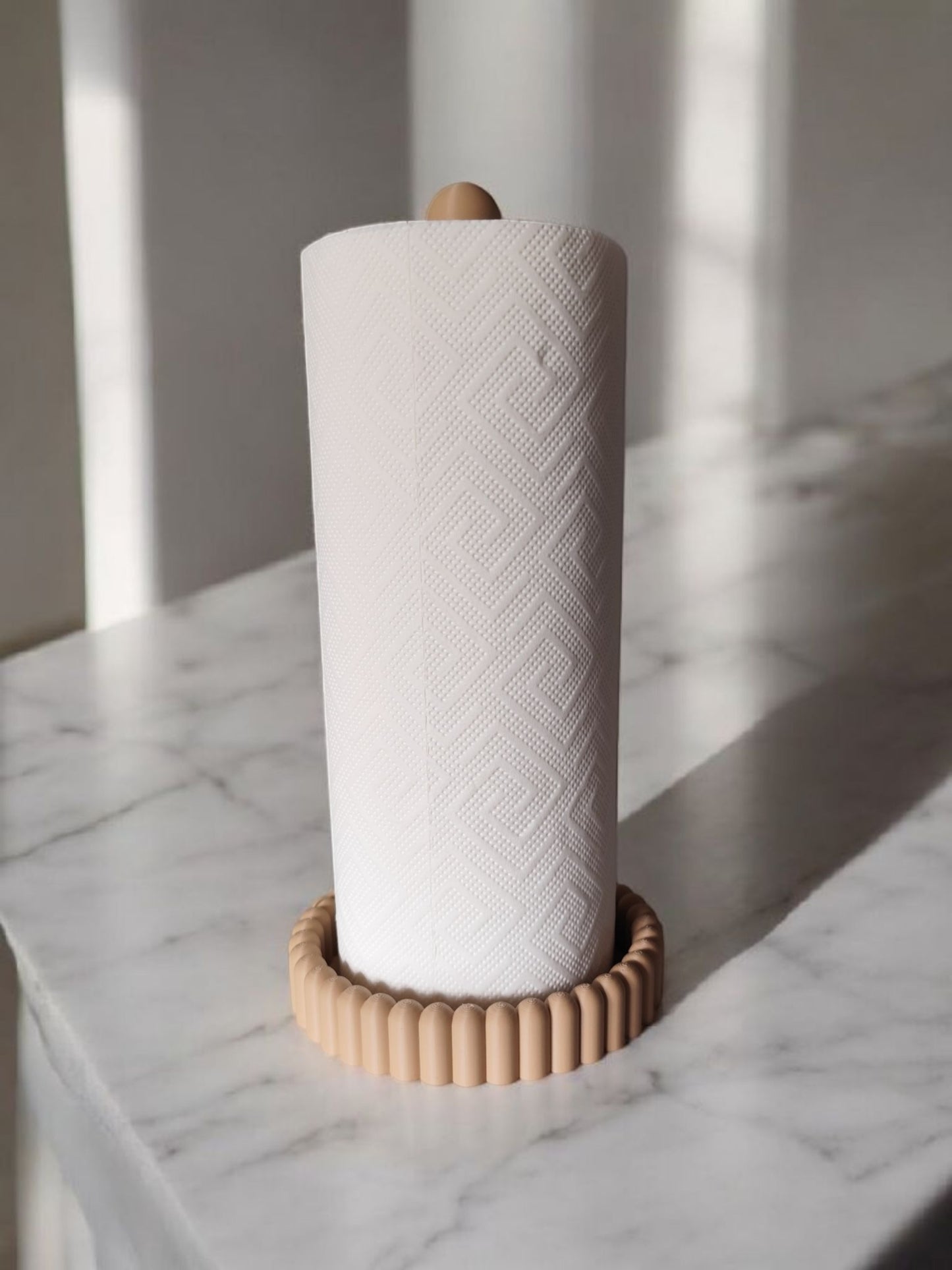 Modern Paper Towel Holder – Kitchen Countertop Roll Organizer