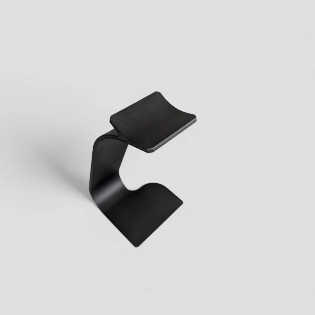 Sleek 3D Printed Headset Holder – Space Saving Desk Stand for Gaming, Office